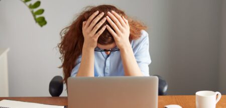 desmotivado com a procura de emprego